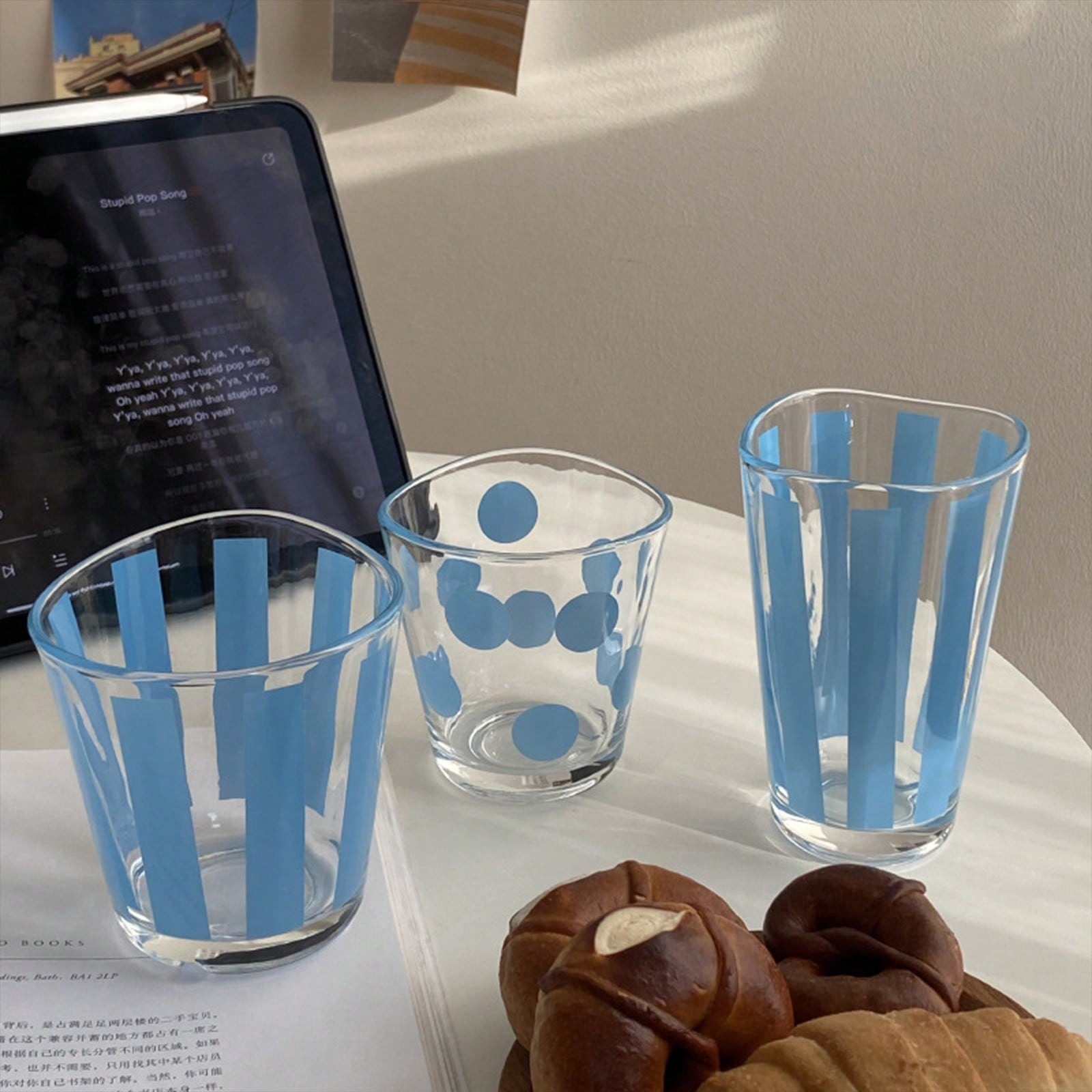 Yamazaki Home Bathroom Storage - Tazza di vetro a righe retrò