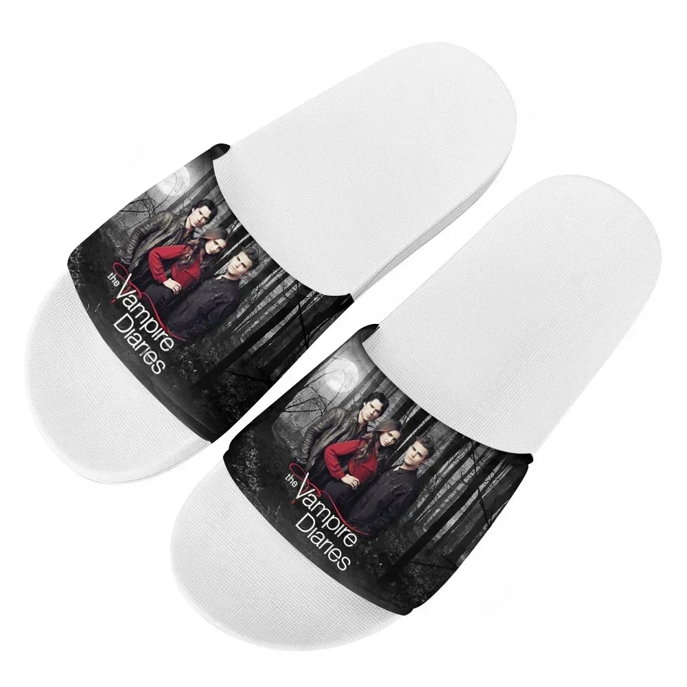 Ciabatte The Vampire Diaries P - Home Outside Bathroom recensione e prezzo